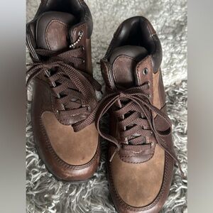 Nike ACGs winter boots- brown- women/youth